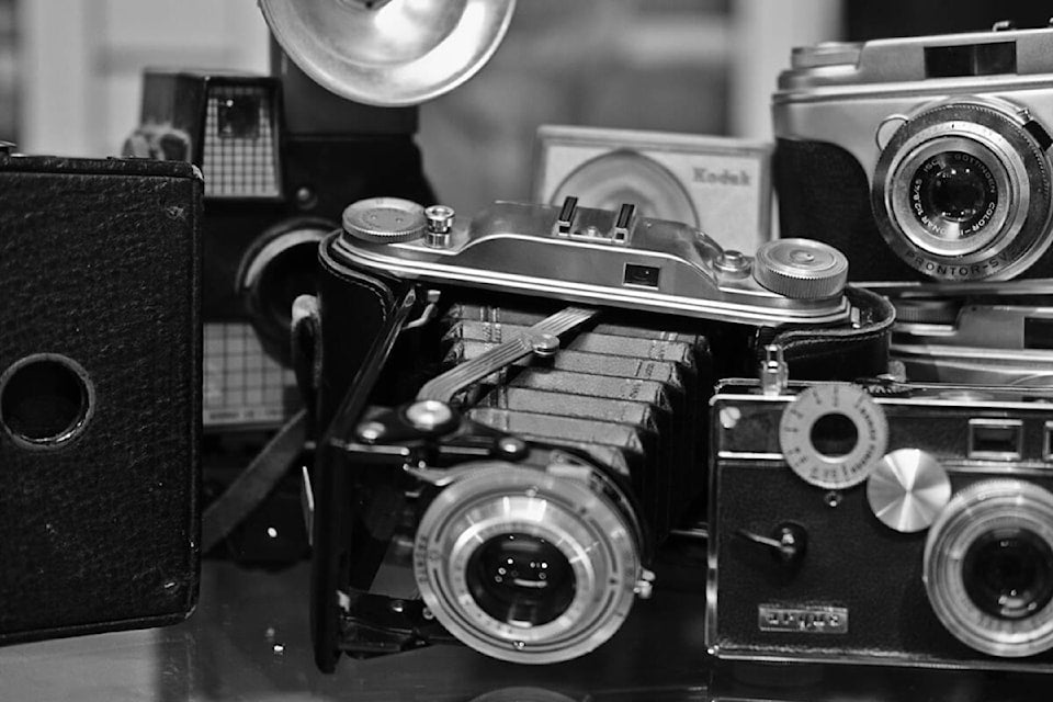 Exploring the Evolution of Analog Film Cameras: A Comprehensive Guide