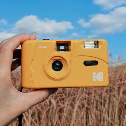 Kodak M35 Vintage 35mm Roll Film Toy Camera Flash Vintage Retro Modern Reusable